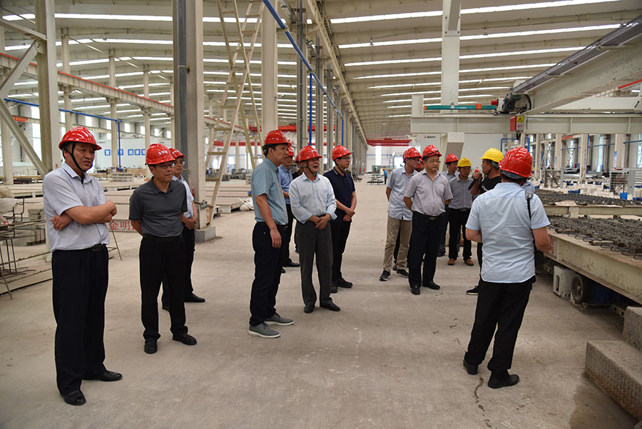 市政府研究室到集團調(diào)研建筑業(yè)改革發(fā)展情況